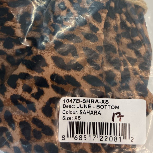 NWT Stone Fox Swim June Knotted Bikini Bottom, Leopard Print, Sahara, size XS - Picture 15 of 15